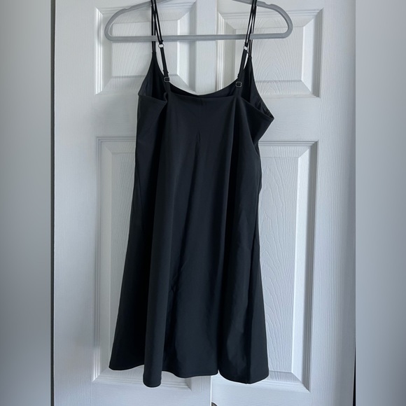 Abercrombie Traveler Mini Dress Exercise Dress Size M - Picture 2 of 3